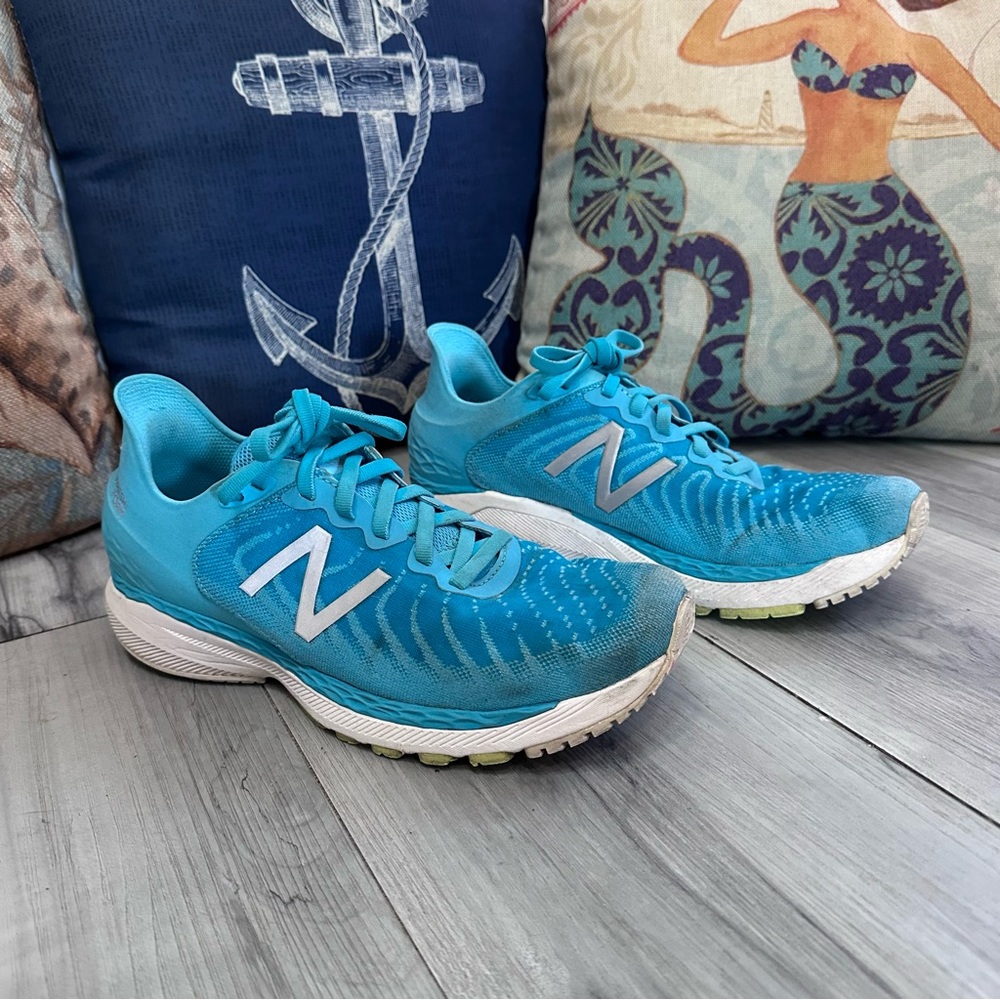 NEW BALANCE 860‎ Slip On Running Shoes Size 9.5 Women’s Turquoise Sneakers Run